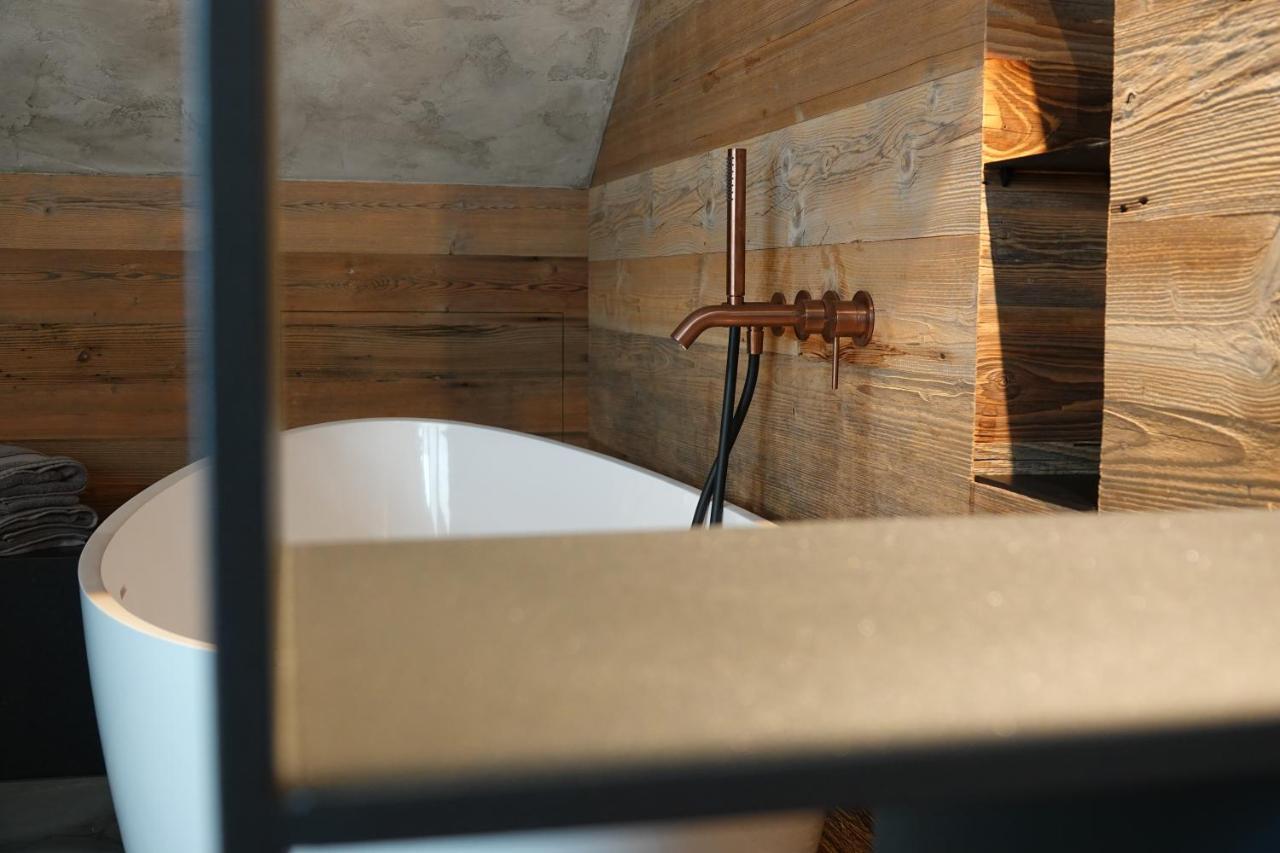 Appartement Der Extraklasse Mit Whirlpool Roding Esterno foto
